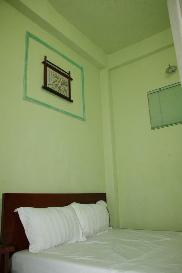 Hanoi Massive Hostel Exterior foto